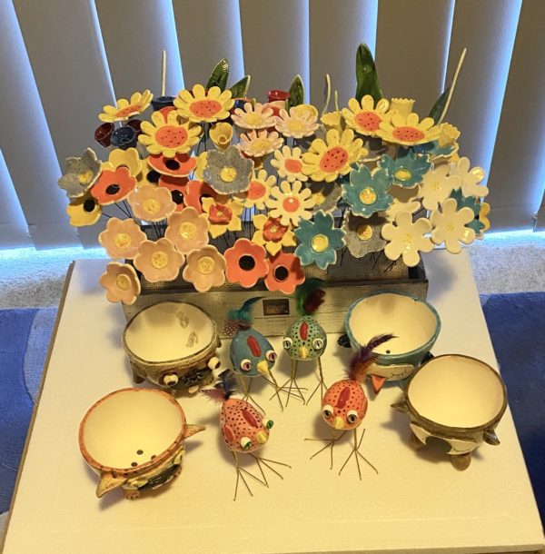 Ceramic Flowers - Mixed bunch of 12 - Image 19