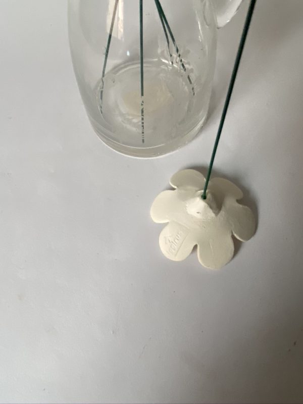 Ceramic Flowers - Mixed bunch of 12 - Image 15