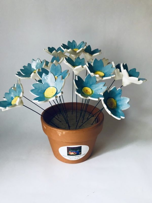 Ceramic Flowers - Mixed bunch of 12 - Image 5