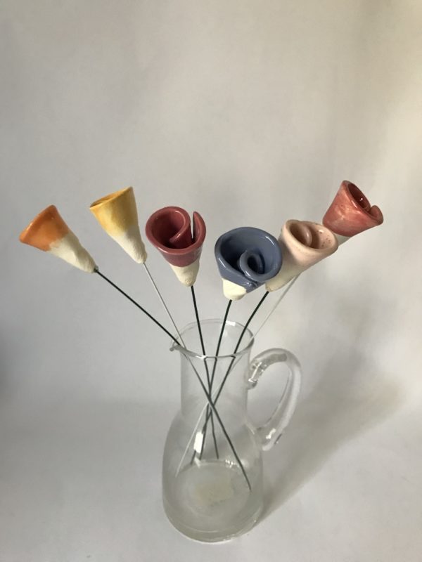 Ceramic Rosebuds- Bunch of 6 - Image 3
