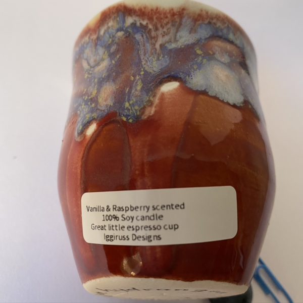 Vanilla and Raspberry Scented Candle - Image 2