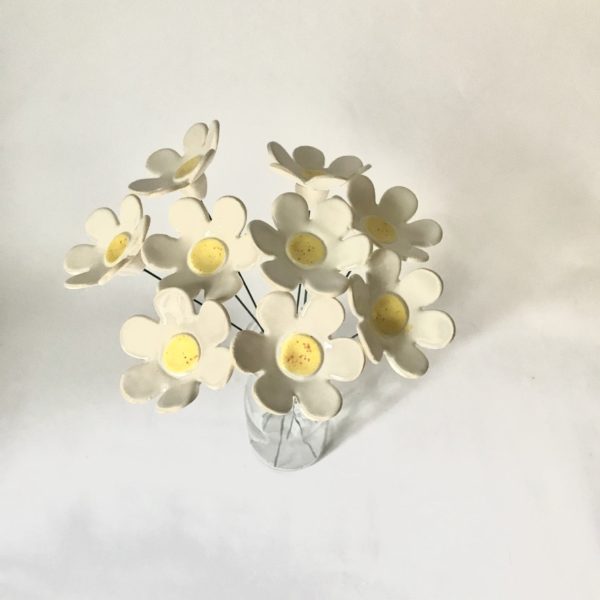 White Ceramic Daisies- Bunch of 3 - Image 4